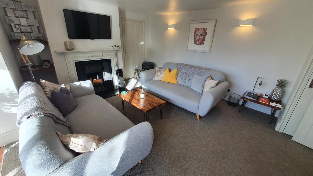 Holly Cottage, Hidden Gem In The Yorkshire Wolds Welton  Eksteriør bilde